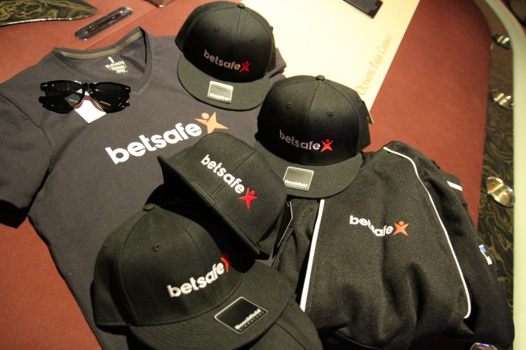 Betsafe Live mütsid.jpg